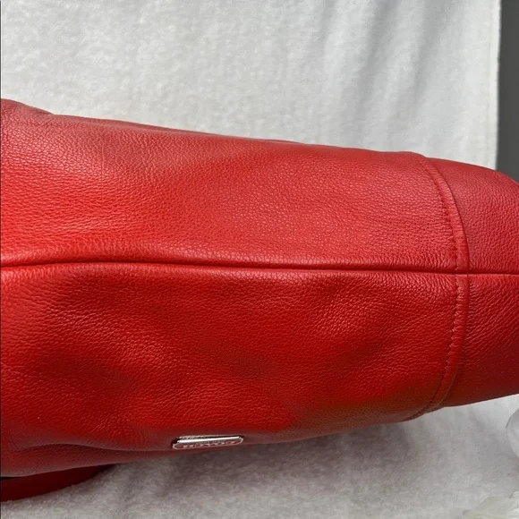 Coach 2014 Red Leather Shoulder Bag - Picture 4 of 10